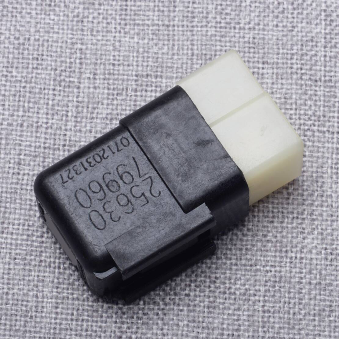 thumbnail image 2 of Waterproof ABS Horn Relay For Nissan & Infiniti (25630-79960) - Frontier, Armada, Altima, G35 2 of 6